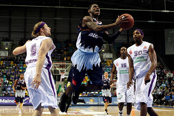 世界足坛再 世界足坛再